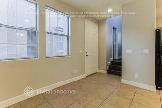 451 S Hawes Rd in Mesa, AZ - Building Photo - Building Photo