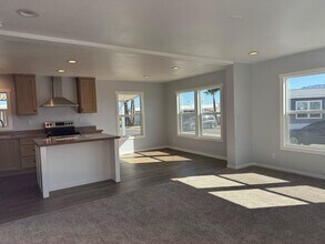 2627 S Lamb Blvd in Las Vegas, NV - Building Photo - Building Photo