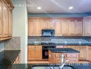 1356 Cog Hill Dr in Fort Worth, TX - Building Photo - Building Photo