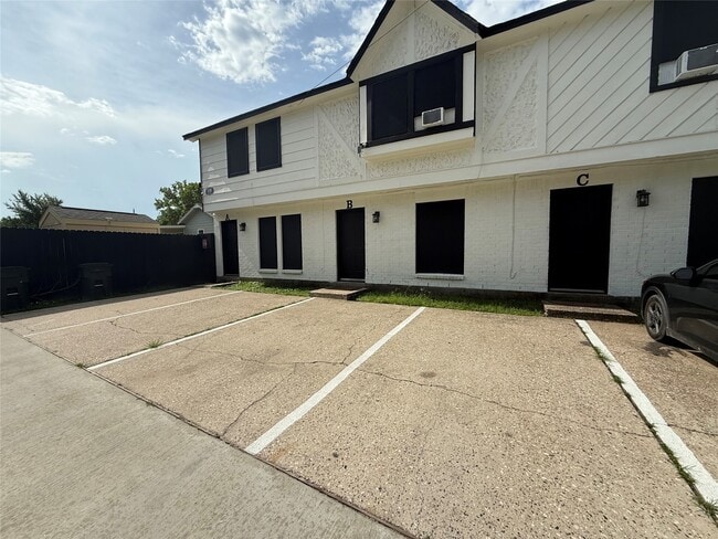 property at 518 6th St
