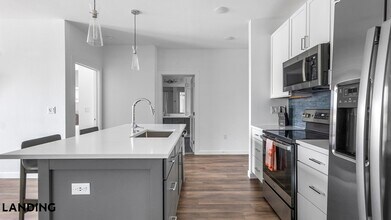 5511 Caprock Smt Dr, Unit 3305 in Bee Cave, TX - Building Photo - Building Photo