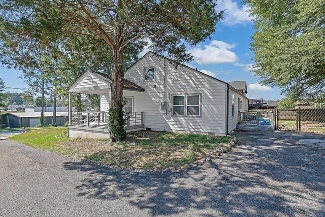 280 Stone Mountain St in Lawrenceville, GA - Building Photo - Building Photo