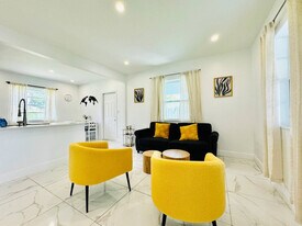 133 SW 22nd Terrace in Fort Lauderdale, FL - Building Photo