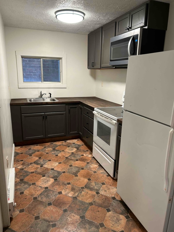 property at 286 S Branch St
