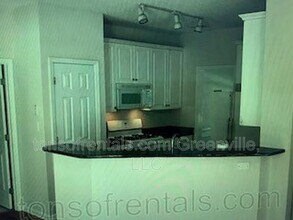 5 Lake Valley Ct in Simpsonville, SC - Building Photo - Building Photo