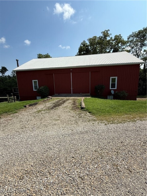 property at 9189 E Pike