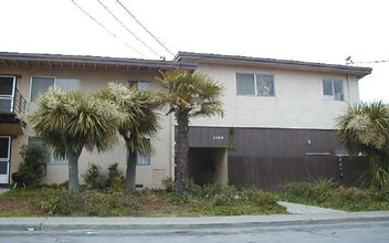 2504 Denning Ct in Hayward, CA - Building Photo - Building Photo