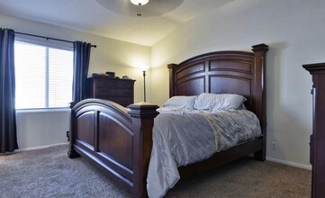 1709 Eastview Dr in Papillion, NE - Building Photo - Building Photo