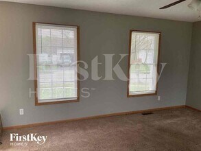 1488 W Quail Run Dr in Newark, OH - Building Photo - Building Photo