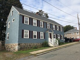 12 Madison Ave, Unit 1 in Beverly, MA - Building Photo