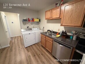 120 Raymond Ave in Charlottesville, VA - Building Photo - Building Photo