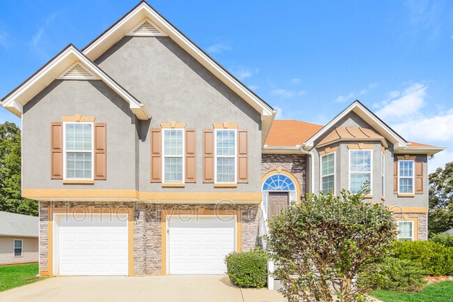 property at 220 Creekside Cir