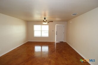 1017 Cline Dr, Unit B in Copperas Cove, TX - Building Photo - Building Photo