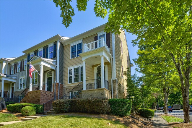 629 6th Baxter Crossing in Fort Mill, SC - Building Photo - Building Photo