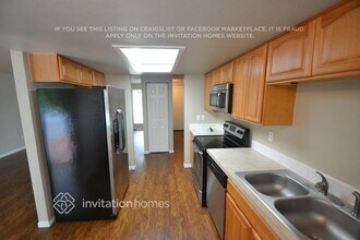 3709 SW 336th St in Federal Way, WA - Foto de edificio - Building Photo