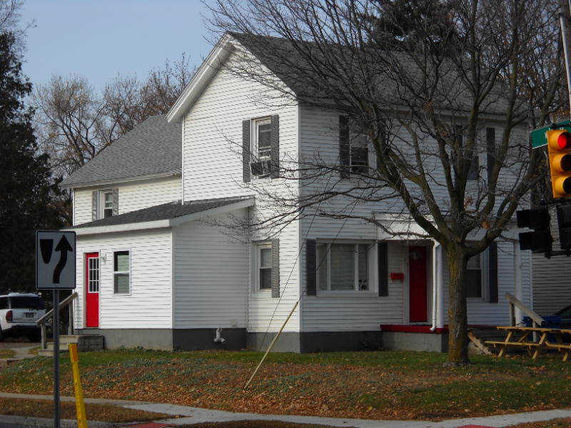 714 S Washington St in Mt. Pleasant, MI - Building Photo