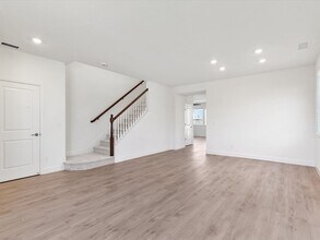 2264 Great Blfs Ln in Sparks, NV - Building Photo - Building Photo