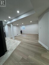 4 Mountland Rd in Brampton, ON - Building Photo - Building Photo