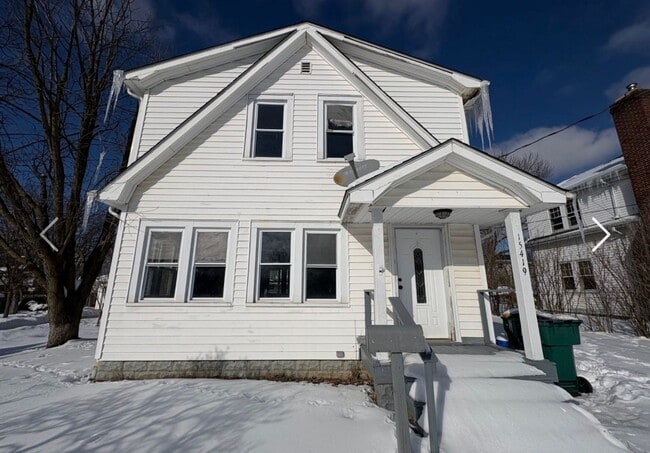 15419 Woodbrook Ave in Maple Heights, OH - Building Photo - Building Photo