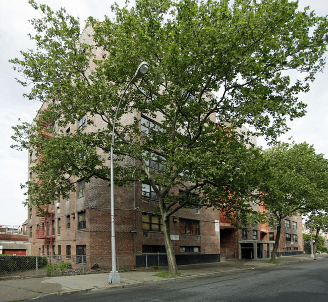 100 E 92nd St in Brooklyn, NY - Building Photo - Building Photo