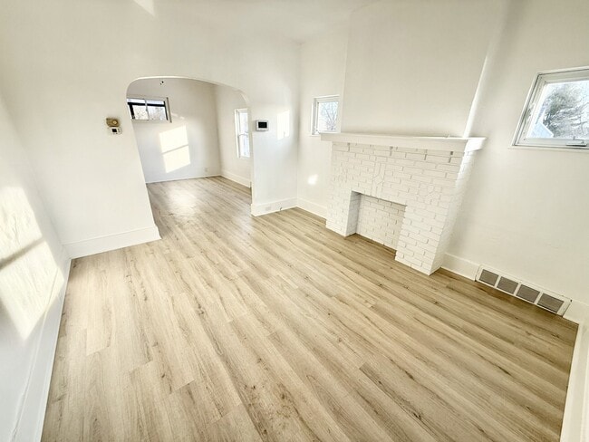 2413 Milburn St in McKeesport, PA - Building Photo - Building Photo