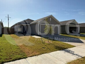 1117 Desert Willow Dr in Princeton, TX - Building Photo - Building Photo