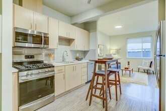 jvdv01 in Portland, OR - Foto de edificio - Interior Photo