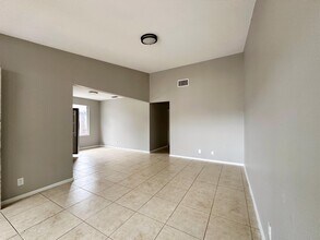 5324 Bosque Ln in West Palm Beach, FL - Building Photo - Building Photo