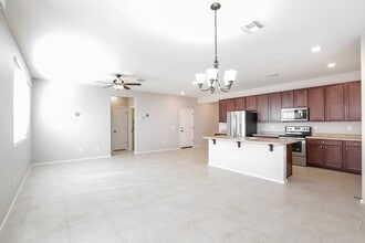 16636 W Jenan Dr in Surprise, AZ - Building Photo - Building Photo