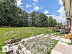 7904 Birdsong Dr in Fort Washington, MD - Foto de edificio - Building Photo