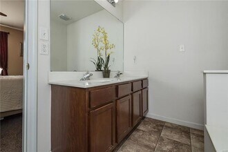37 Brushy Brook Ct in O'Fallon, MO - Building Photo - Building Photo