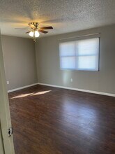 702 16th St, Unit B in Shallowater, TX - Building Photo - Building Photo