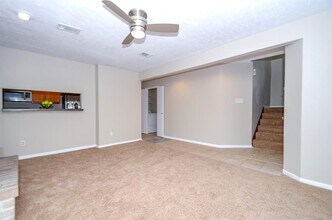 8746 E Rylander Cir in Houston, TX - Building Photo - Building Photo