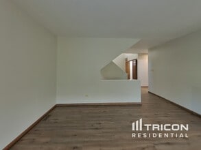 2926 Bonnie Brae Crescent in Flossmoor, IL - Building Photo - Building Photo
