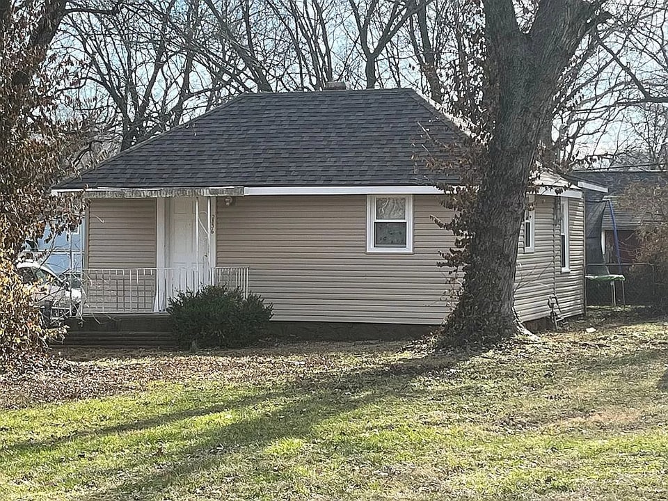 2836 W Elm St in Springfield, MO - Building Photo