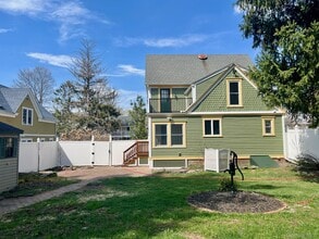 8 Alden Pl in Millbrook, NY - Building Photo - Building Photo