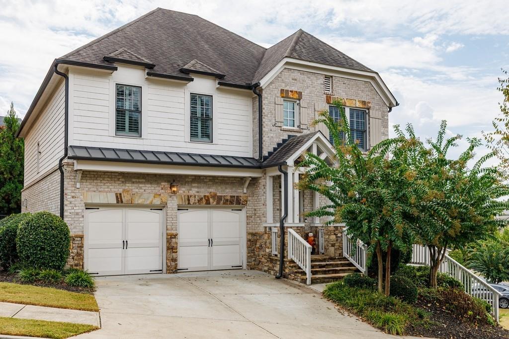 11760 Stratham Dr in Alpharetta, GA - Building Photo