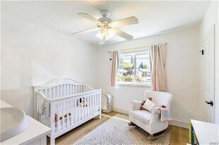 22853 Dolorosa St in Los Angeles, CA - Building Photo