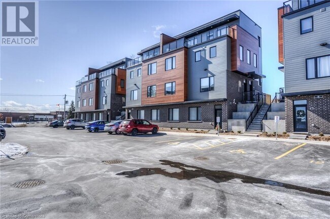 property at 54 Bridge St W