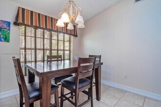 1217 NW 125th Terrace in Sunrise, FL - Building Photo - Building Photo