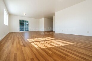 15 Dolores Ave in Watsonville, CA - Building Photo