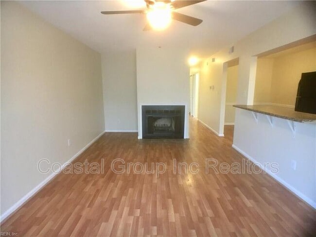 715 Wolftrap Ln in Virginia Beach, VA - Building Photo - Building Photo