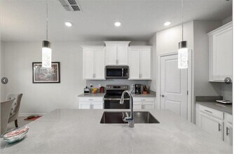 6064 SW 89th St Rd in Ocala, FL - Building Photo - Building Photo