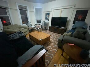 5 Harvard Ter, Unit 3 in Boston, MA - Building Photo - Building Photo