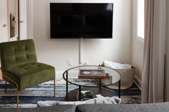 846 N Hermitage Ave, Unit SI ID1379013P in Chicago, IL - Building Photo - Building Photo