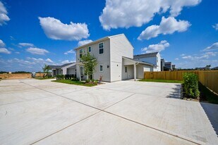 30529 Bladnoch Ln in Waller, TX - Building Photo