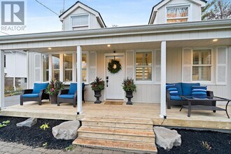 13233-13222 22 Sd Rd in Halton Hills, ON - Building Photo - Building Photo