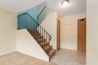 Cedarvilla Apartments in Calgary, AB - Building Photo - Building Photo