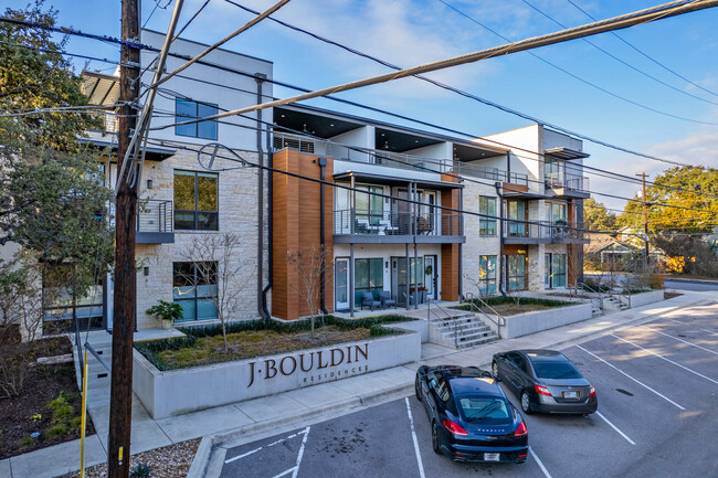 Bouldin Residences in Austin, TX - Foto de edificio - Building Photo