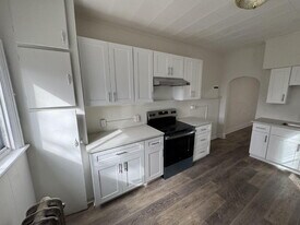 1615 Naudain St in Harrisburg, PA - Building Photo